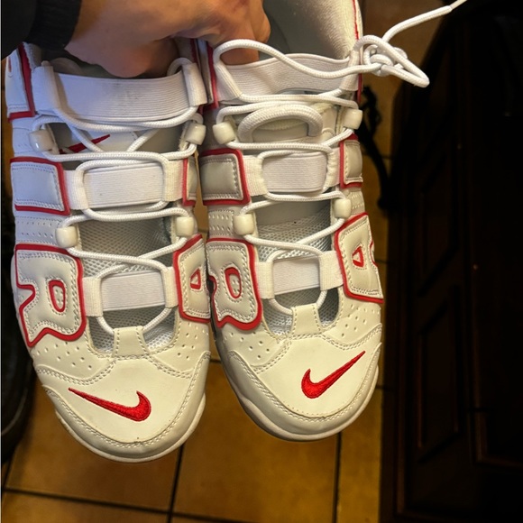 Nike Uptempo white/red - Picture 2 of 3